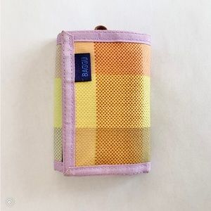 Baggu nylon wallet & baggu mask